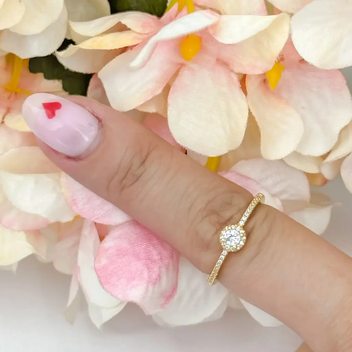Anillo De Dama De Cintillo De Cristales Y Diseño Estrella + Envío Gratis