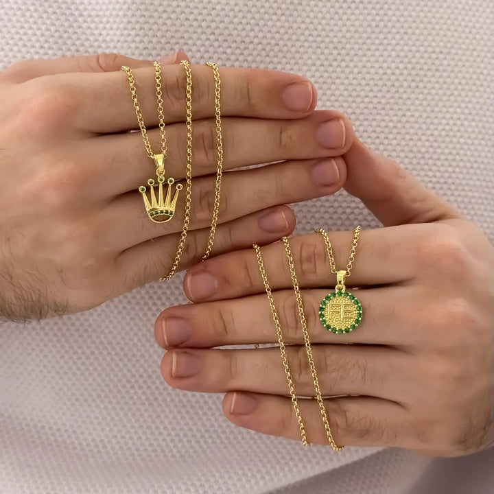 Cadenas Para Parejas De Tejido Aros Con Dijes De Corona Rolex Y Dije De Fe Con Piedras Verdes