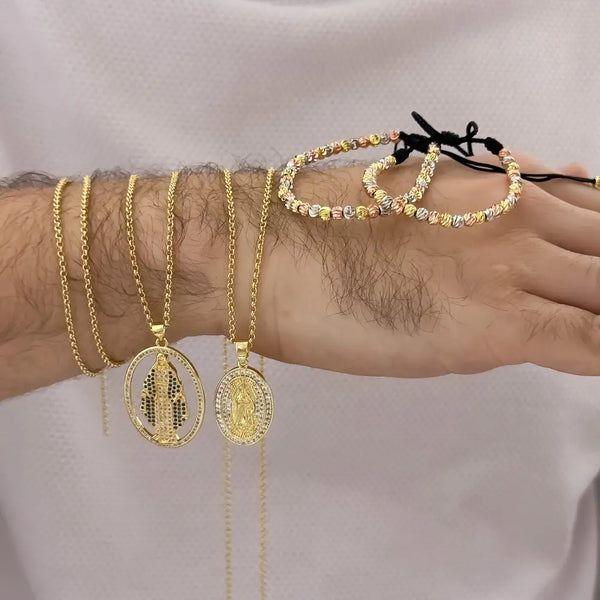 Cadenas Para Parejas De Tejido Aros Con Dijes De La Virgen De Guadalupe, Virgen Milagrosa Y Par De Manillas Tres Oros