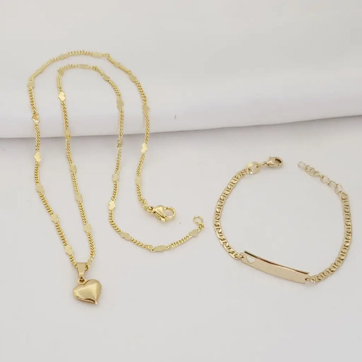 Conjunto De Bebé Con Cadena De Tejido Cubana Con Corazones + Dije De Corazón + Pulsera Tejido Escalera Con Placa. (Cadena De 40cm-2mm, Pulsera De 15Cm-2mm De Grosor)