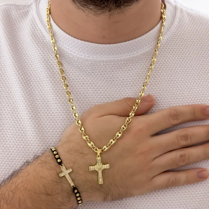 Conjunto De Caballero Con Cadena De Tejido Gucci, Dije De Cruz Cristal Y Manilla Con Herraje De Cruz
