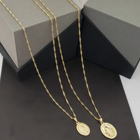 Promoción de Cadenas para Parejas en Tejido Singapur Hombre 60cm + Dama de 45cm con Virgen de Milagrosa en Laminado 18k con Garantia de por vida
