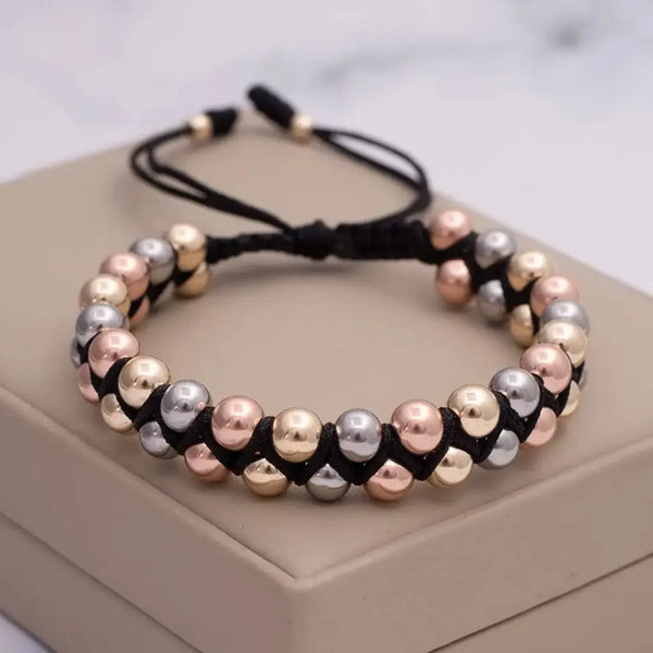 Pulsera De Caballero De Tejido Macramé Con Balines Tres Oros De 5mm