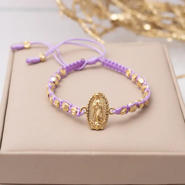 Pulsera De Dama De Tejido Macramé Con Balines De 4mm y 5mm Y Herraje De La Virgen De Guaadalupe