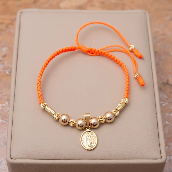 Pulsera De Dama De Tejido Macramé Con Balines Italianos de 4mm, Balines de 6mm y Herraje de La Virgen De Guadalupe